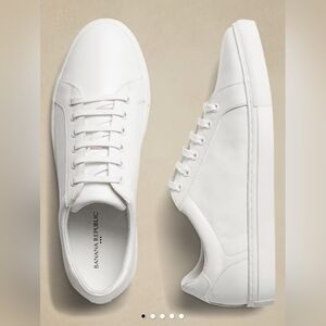 NWT Banana Republic Vegan Leather Sneakers in White Size 10.5